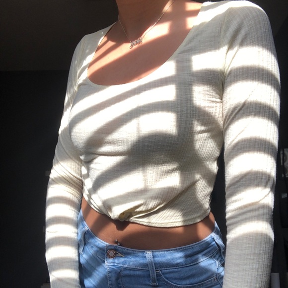 long sleeve - Picture 2 of 2